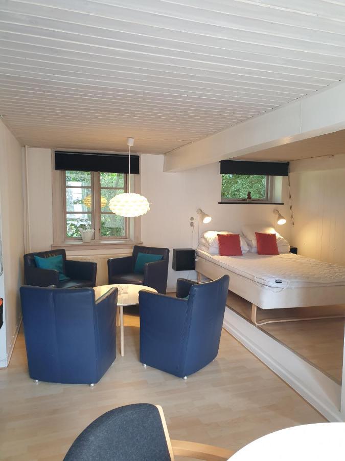 Violen Appartement Åkirkeby Buitenkant foto